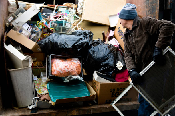 Best Appliance Removal  in Evansville, WI
